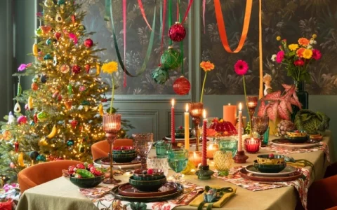 decoration coloré pour un Noël en fête